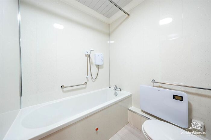 Property For Sale In Windsor Terrace, Perth, PH2