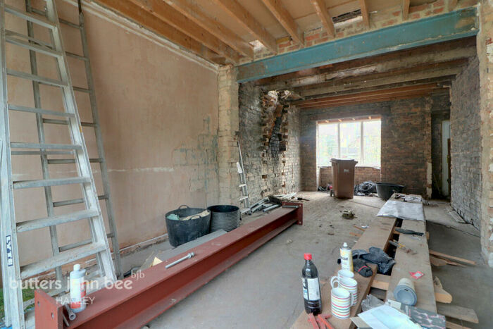 6 Bedroom Detached House For Sale In Heath House Lane Stoke-On-Trent, ST2