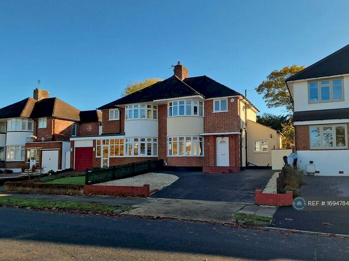 3 Bedroom Semi-Detached House To Rent In Sterry Drive, Epsom, KT19