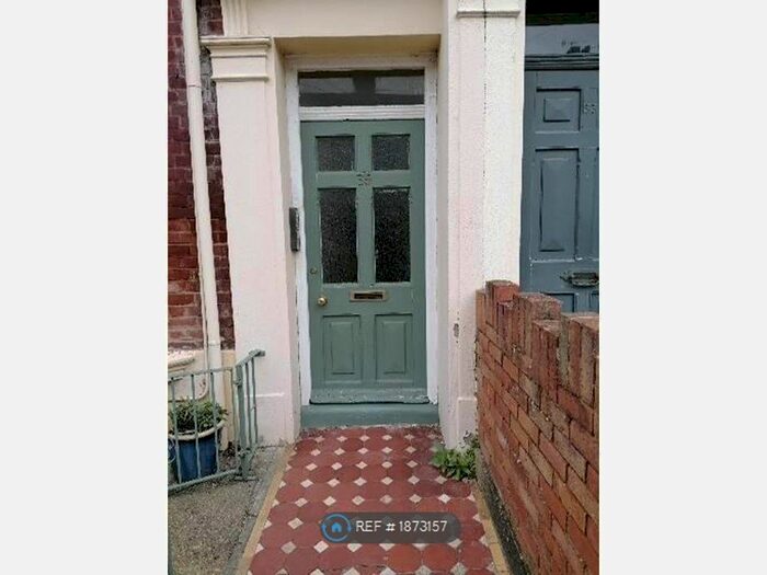 1 Bedroom Flat To Rent In Lorna Road, Hove, BN3