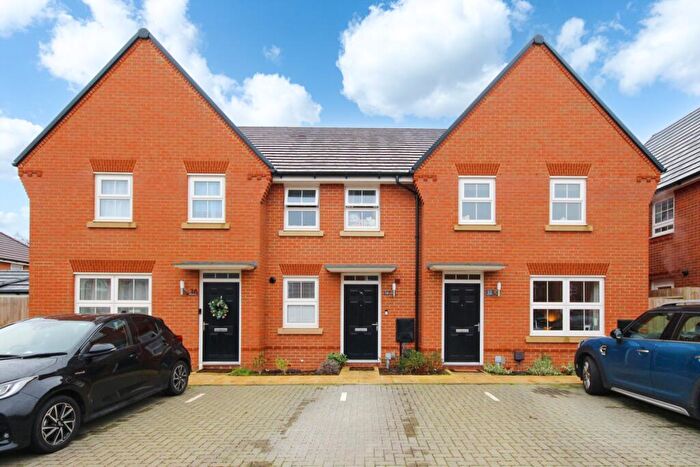 2 Bedroom Terraced House For Sale In Hodgkin Way, Wokingham, RG40