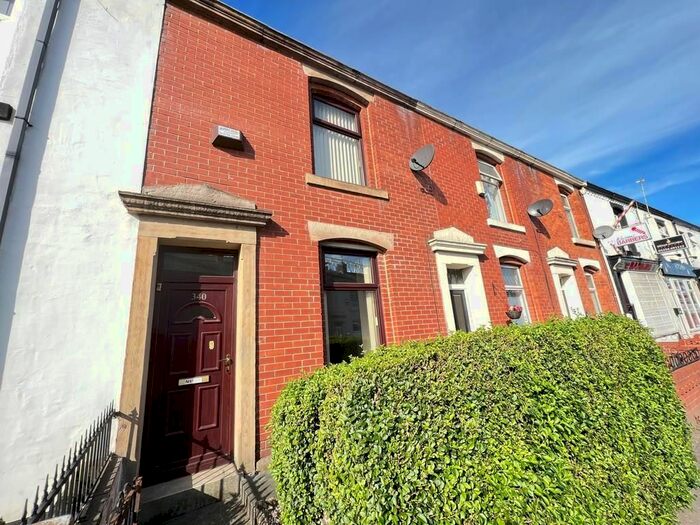 2 Bedroom Terraced House To Rent In Bolton Road, Blackburn, BB2