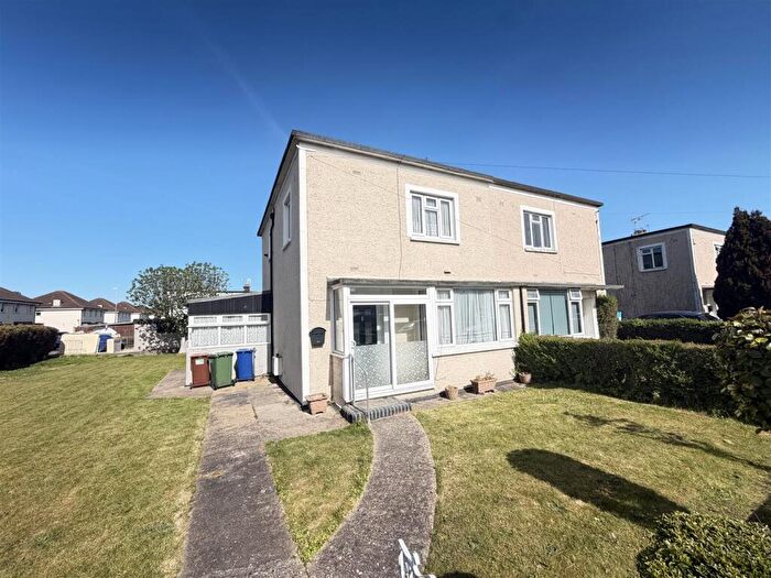 3 Bedroom Semi-Detached House To Rent In Thomas Bata Avenue, East Tilbury, RM18