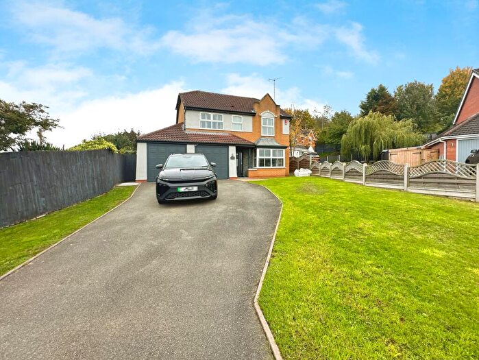 4 Bedroom Detached House For Sale In Kinver Road, Winshill, Burton-on-Trent, DE15