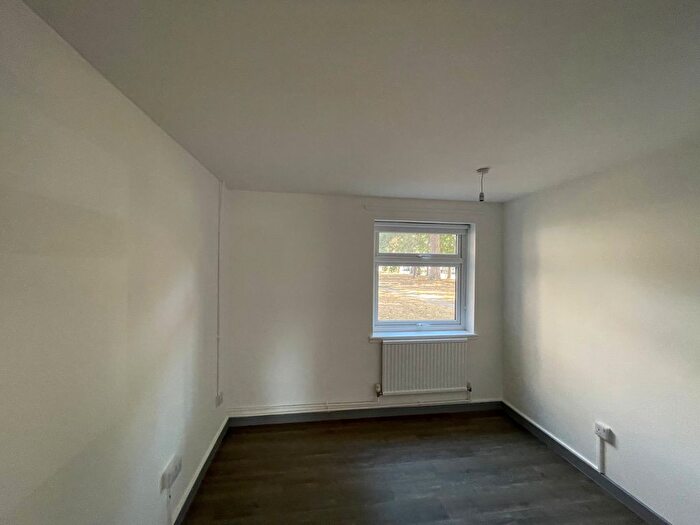 3 Bedroom Flat To Rent In Pearson Square, Ipswich, IP3