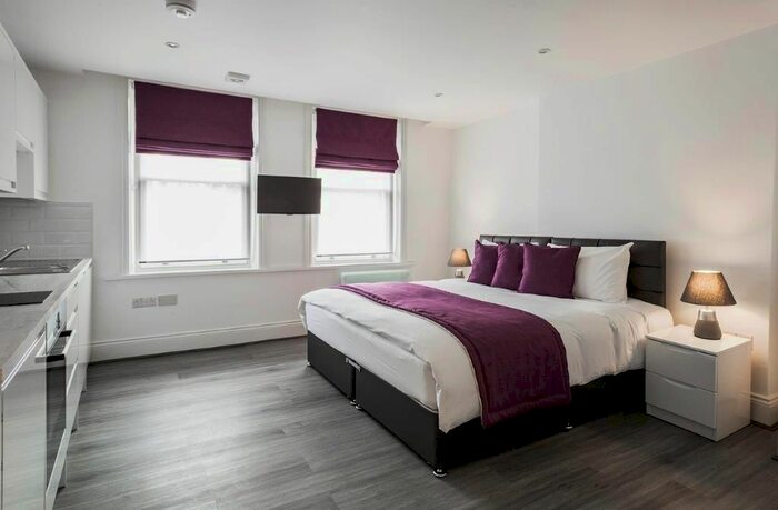 Studio To Rent In Finchley Road, London, NW3