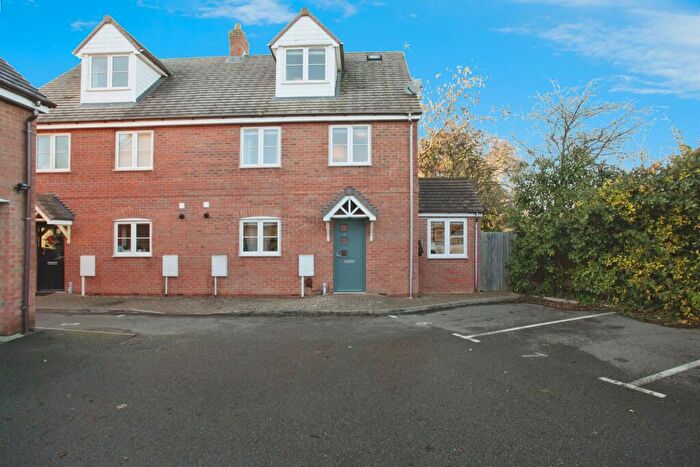 3 Bedroom Semi Detached House For Sale In Willow Gardens, Long Lawford, Rugby, CV23