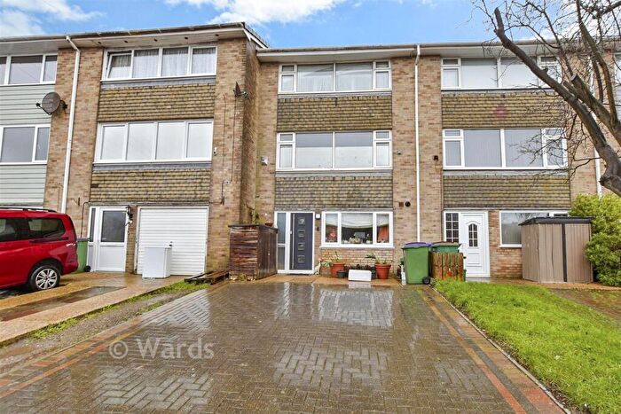 3 Bedroom Terraced House For Sale In Brambley Crescent, Folkestone, Kent, CT20