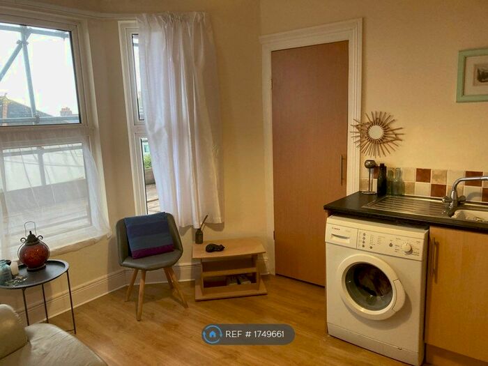 1 Bedroom Flat To Rent In Mount Gould Road, Plymouth, PL4