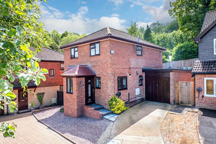 4 Bedroom Detached House For Sale In The Covert, Walderslade, ME5