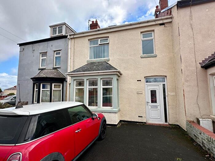 3 Bedroom Terraced House For Sale In Warbreck Drive, Bispham, Blackpool, FY2