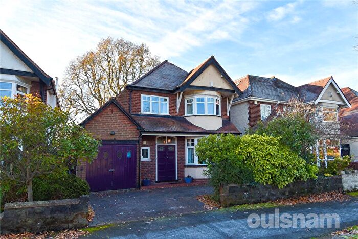 3 Bedroom Detached House For Sale In Howard Road East, Kings Heath, Birmingham, B13