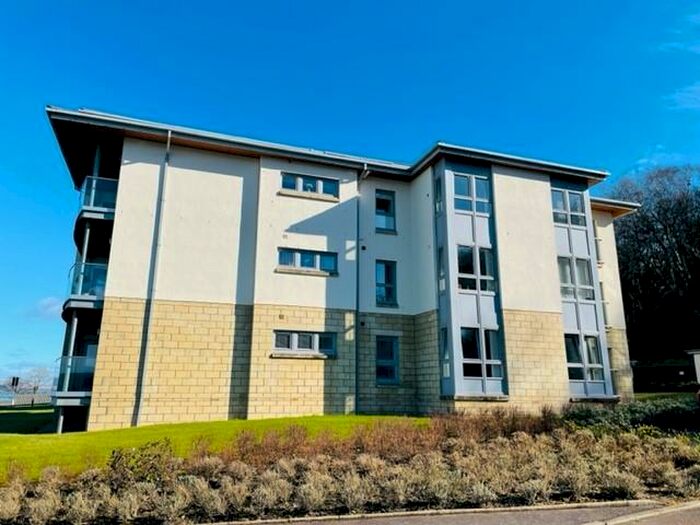 2 Bedroom Flat To Rent In Cloch Road Gourock, PA19