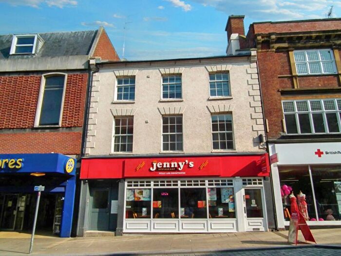 1 Bedroom Flat To Rent In Gold Street, Town Centre, NN1