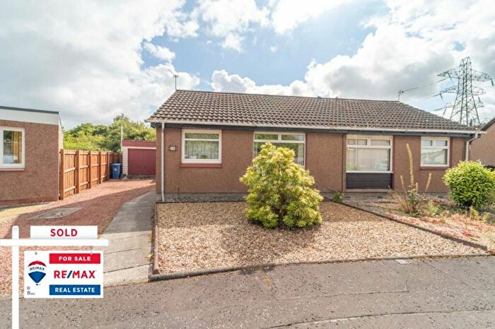 2 Bedroom Semi-Detached Bungalow For Sale In Spottiswoode Gardens, Mid Calder, EH53