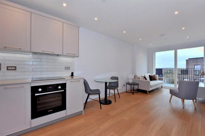 1 Bedroom Apartment To Rent In Palmer Street, Reading, RG1