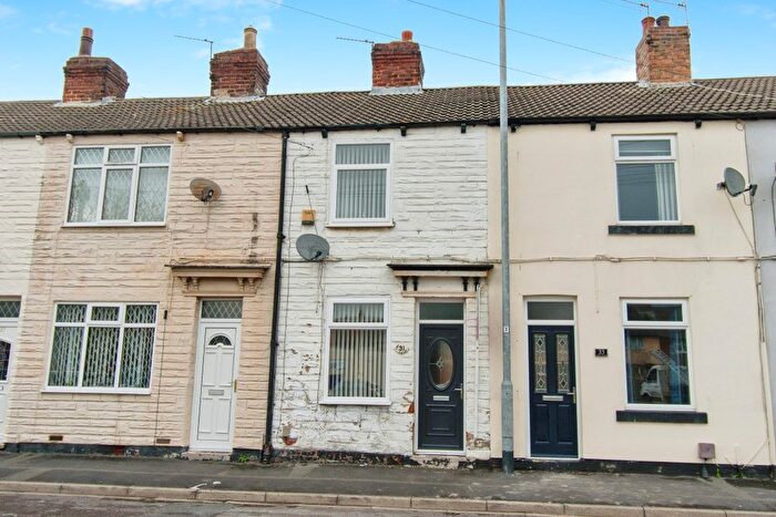2 Bedroom Terraced House For Sale In Albert Street, Pontefract, WF7