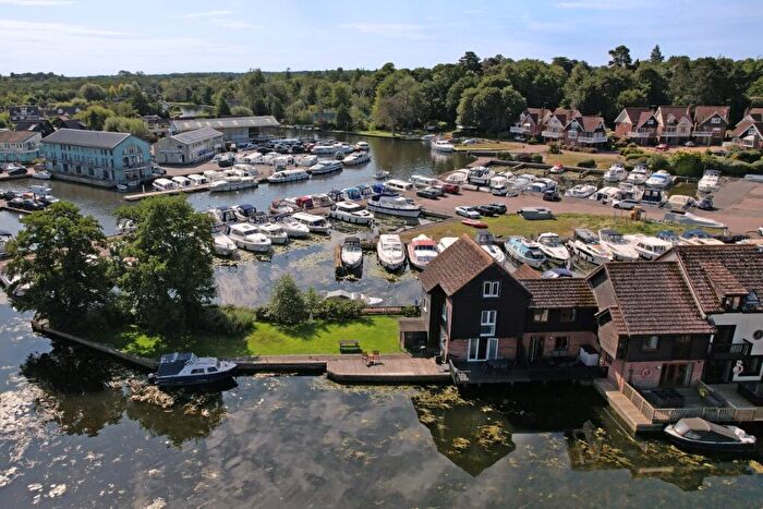 3 Bedroom End Of Terrace House For Sale In Wroxham, NR12