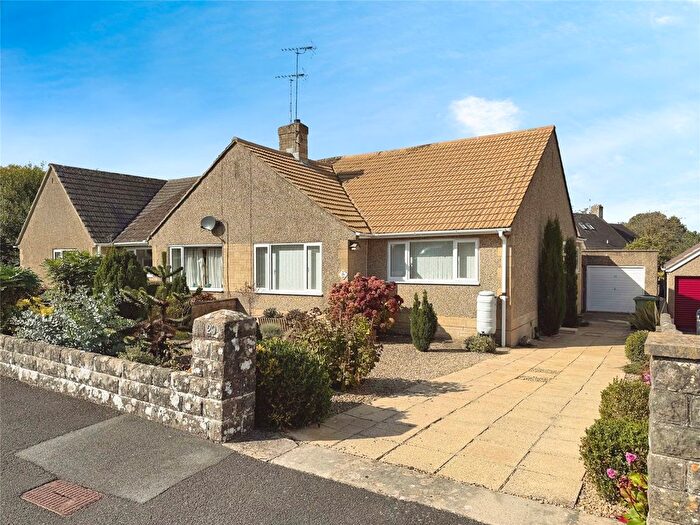 2 Bedroom Bungalow For Sale In North Hill Road, Cirencester, Gloucestershire, GL7