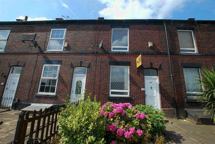 2 Bedroom Terraced House To Rent In Bury, BL9