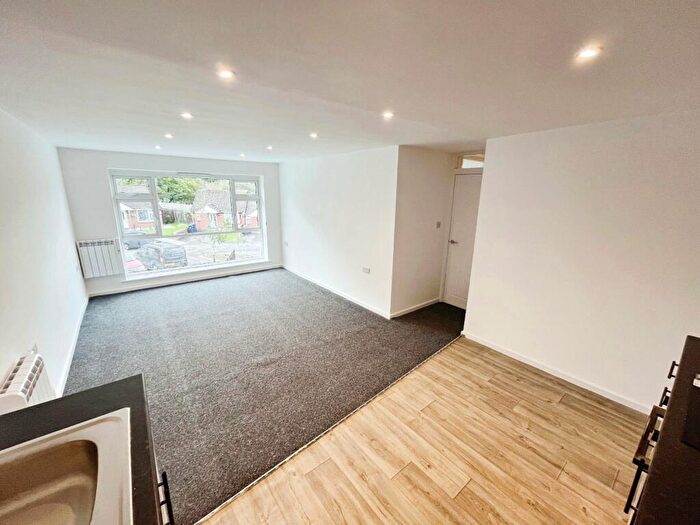 2 Bedroom Apartment To Rent In Gloucester Grange, Newcastle, Staffordshire, ST5