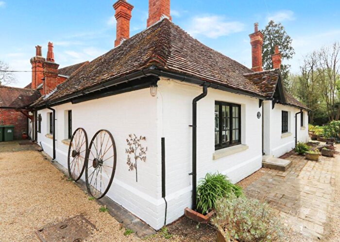 2 Bedroom Semi-Detached Bungalow To Rent In Whitchurch-on-Thames, RG8