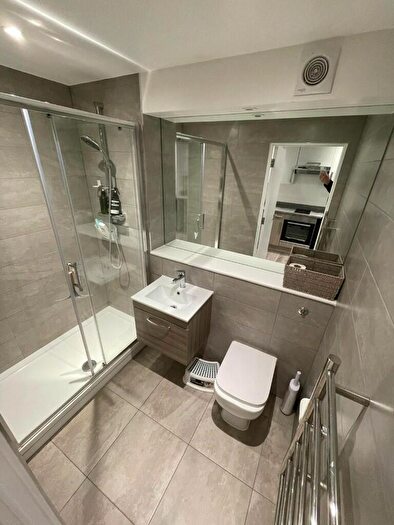 Studio To Rent In Timberwharf Road, London, N16