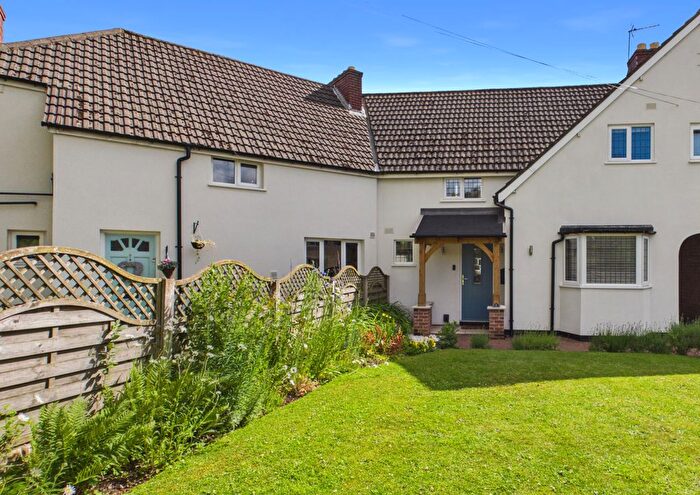 3 Bedroom Terraced House For Sale In Tower Road, Four Oaks, Sutton Coldfield, B75