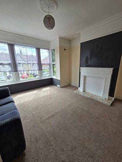 3 Bedroom Flat To Rent In Anerley Road, Westcliff-On-Sea, SS0