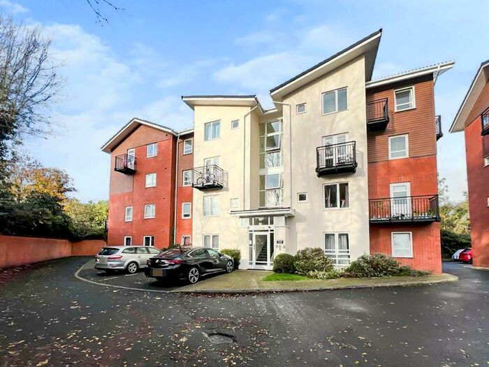 2 Bedroom Flat To Rent In Russell House, Sandy Lane, Radford, Coventry, CV1