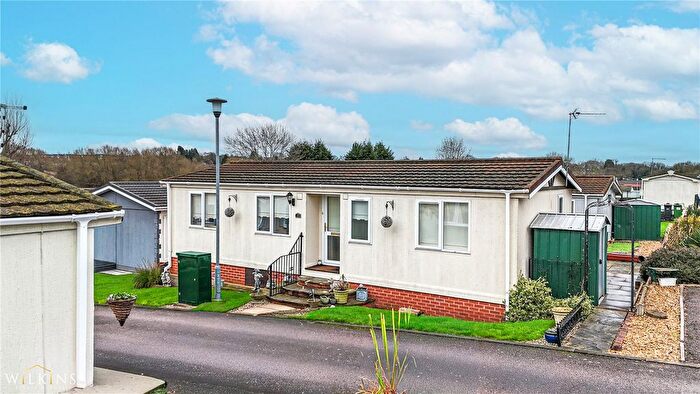 2 Bedroom Bungalow For Sale In Stationfields, Tamworth, Staffordshire, B79