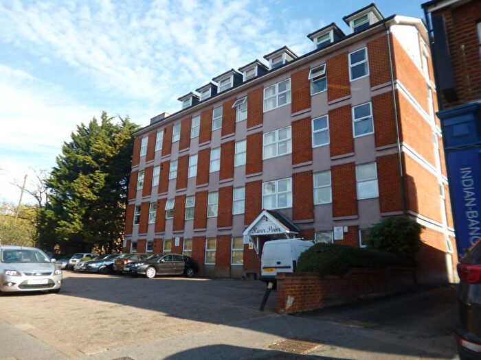 1 Bedroom Flat To Rent In Riverpoint High Street, Waltham Cross, EN8
