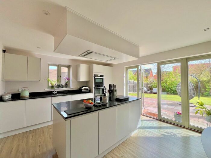 4 Bedroom Semi-Detached House For Sale In Pastures Close, Newport, Saffron Walden, CB11