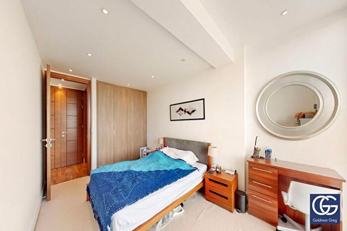 2 Bedroom Apartment To Rent In Charlotte Court, East Barnet Road, London, EN4
