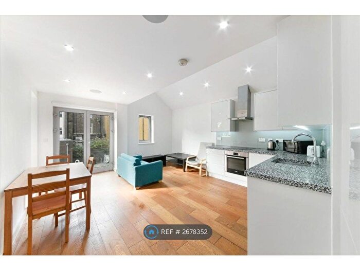 2 Bedroom Flat To Rent In Oasis Court, London, E1