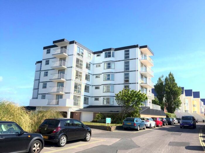 2 Bedroom Flat To Rent In Salterns Way, Lilliput, Poole, BH14