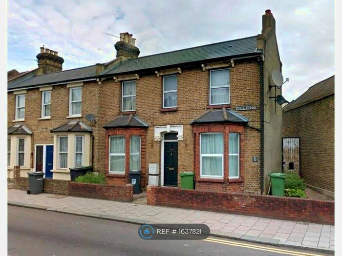 1 Bedroom Flat To Rent In Forest Hill, London, SE23