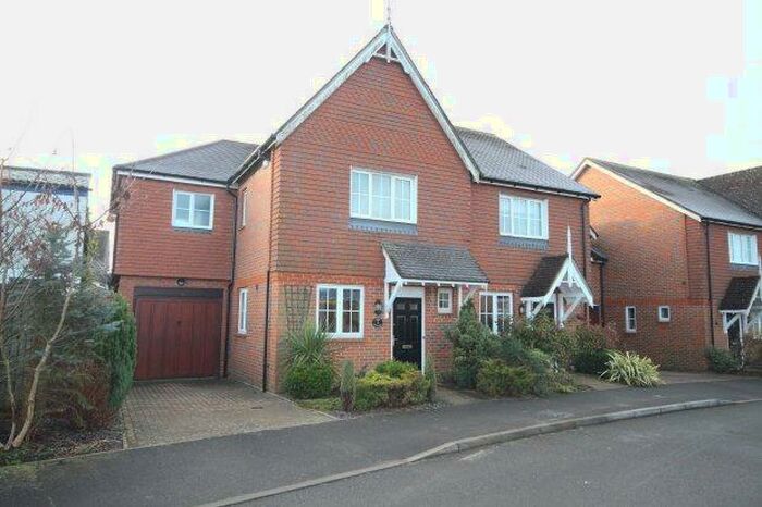 3 Bedroom House To Rent In Halls Drive, RH12