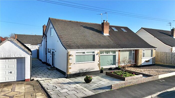 2 Bedroom Bungalow For Sale In Ambleside Close, Thingwall, Wirral, CH61