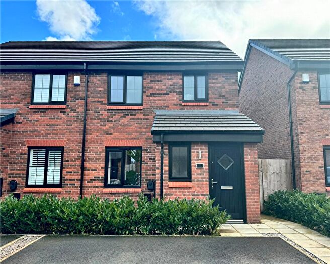 3 Bedroom Semi-Detached House To Rent In Welders Drive, Horwich, Bolton, Greater Manchester, BL6