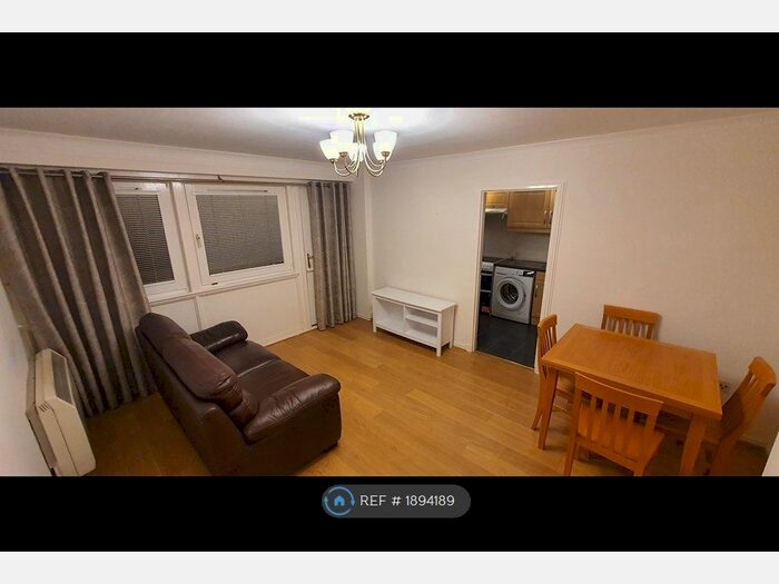 2 Bedroom Flat To Rent In Gilcomstoun Land, Aberdeen, AB10