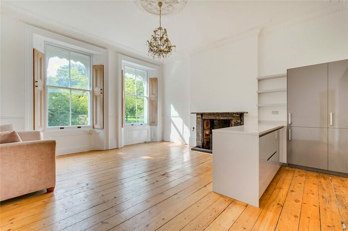 1 Bedroom Flat To Rent In Clapham Common Northside, London, SW4