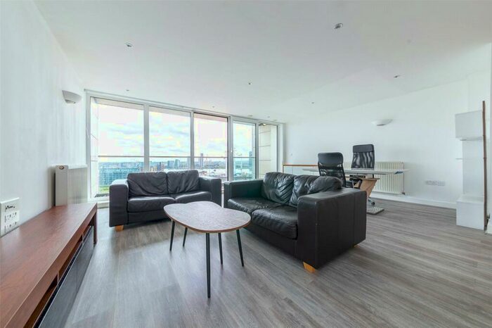 2 Bedroom Apartment To Rent In Alaska Apartments, Western Gateway, Royal Victoria, London, E16