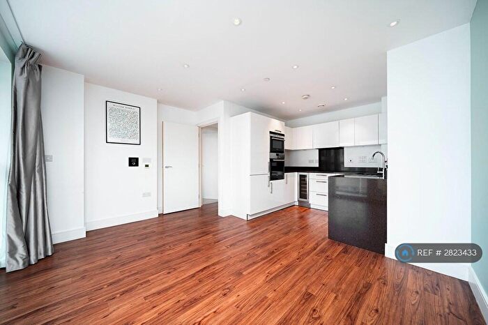 1 Bedroom Flat To Rent In Queensland Road, London, N7