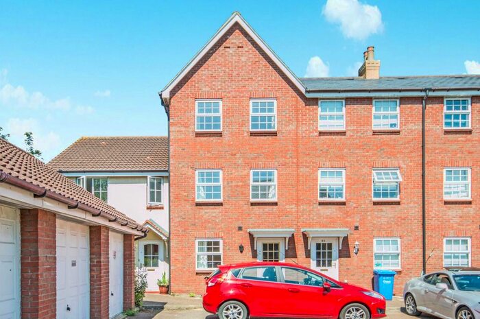 4 Bedroom Terraced House To Rent In Copenhagen Way, Norwich, NR3