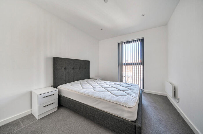 2 Bedroom Apartment To Rent In Windmill Street, Birmingham, West Midlands, B1