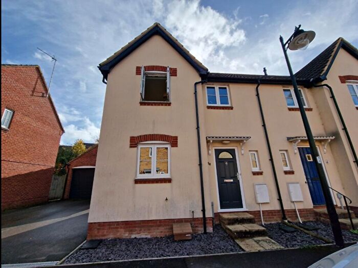 3 Bedroom House To Rent In Shrewsbury Road, Yeovil, BA21