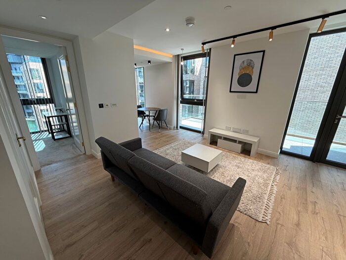 1 Bedroom Flat To Rent In City Road, EC1V