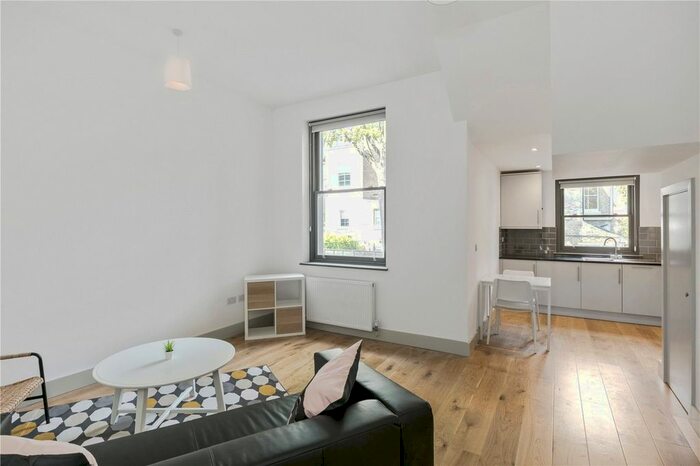 1 Bedroom Flat To Rent In Coverdale Road, London W12