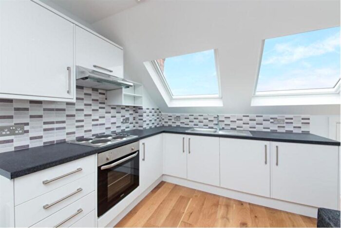 1 Bedroom Flat To Rent In Kings Road, Willesden, NW10